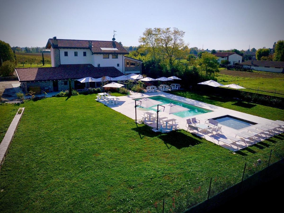 B&B La Corte Dei Vizi Clauiano Luaran gambar